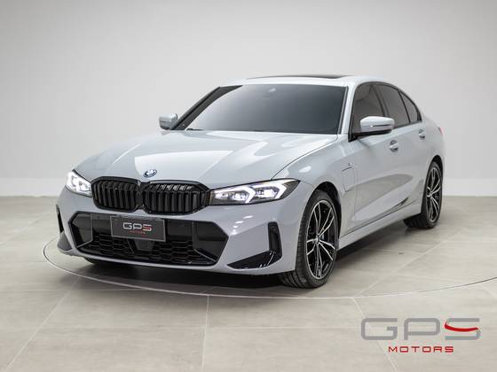BMW 330e 2.0 16V TURBO HÍBRIDO M SPORT AUTOMÁTICO